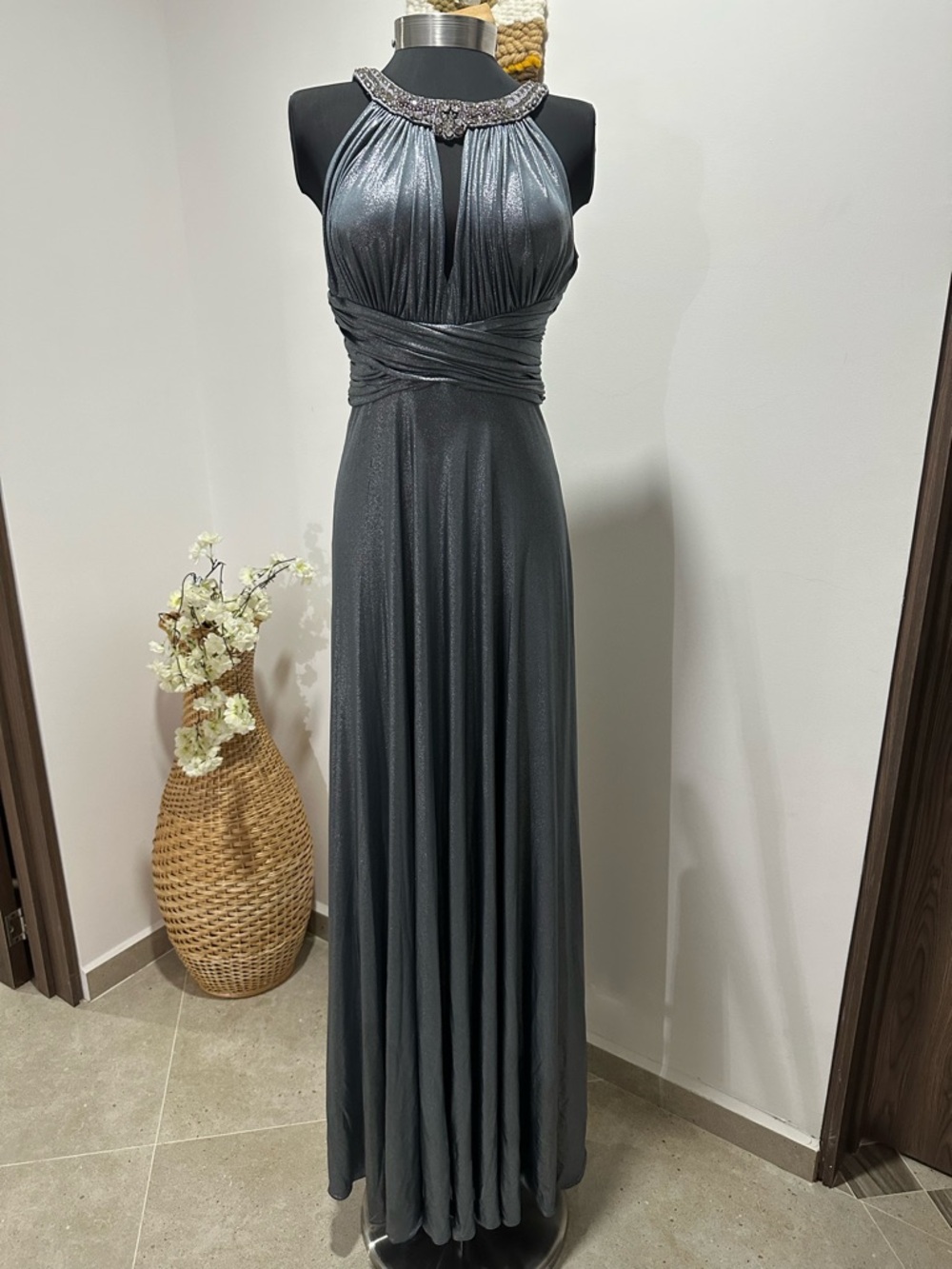 Rickie Freeman for Teri Jon Metallic Slate Halter Gown NWT Size 4